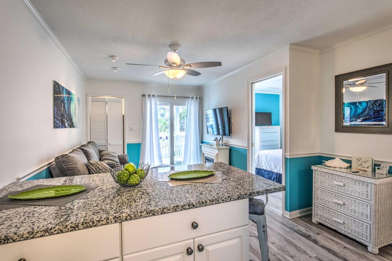 Surfside Beach Escape With Pool - Walk To Ocean! Myrtle Beach Exteriör bild