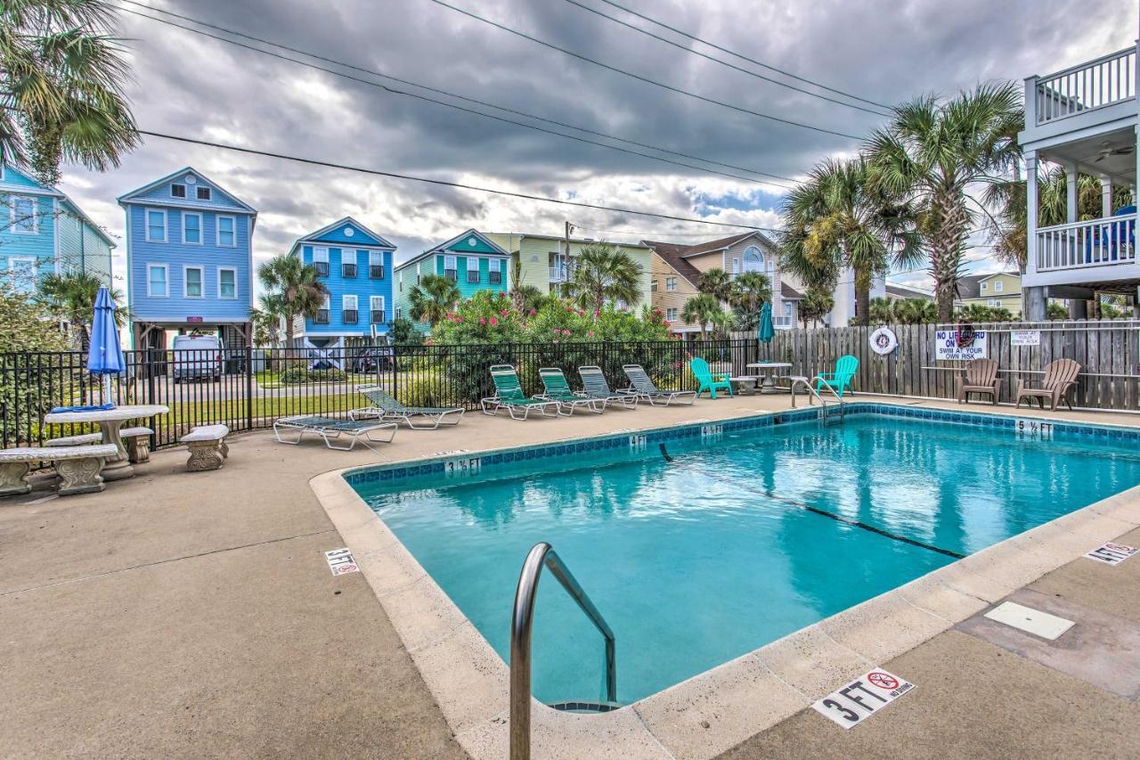 Surfside Beach Escape With Pool - Walk To Ocean! Myrtle Beach Exteriör bild